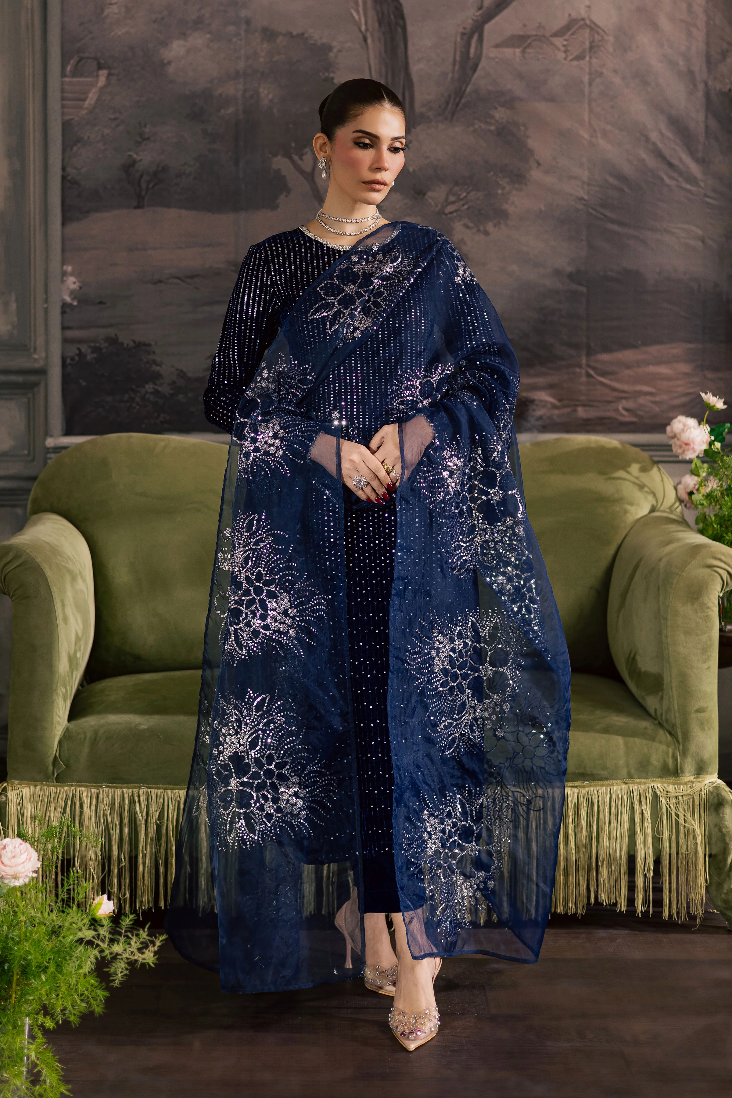 Skynote 3Pc - Velvet Luxe Pret - Image 4