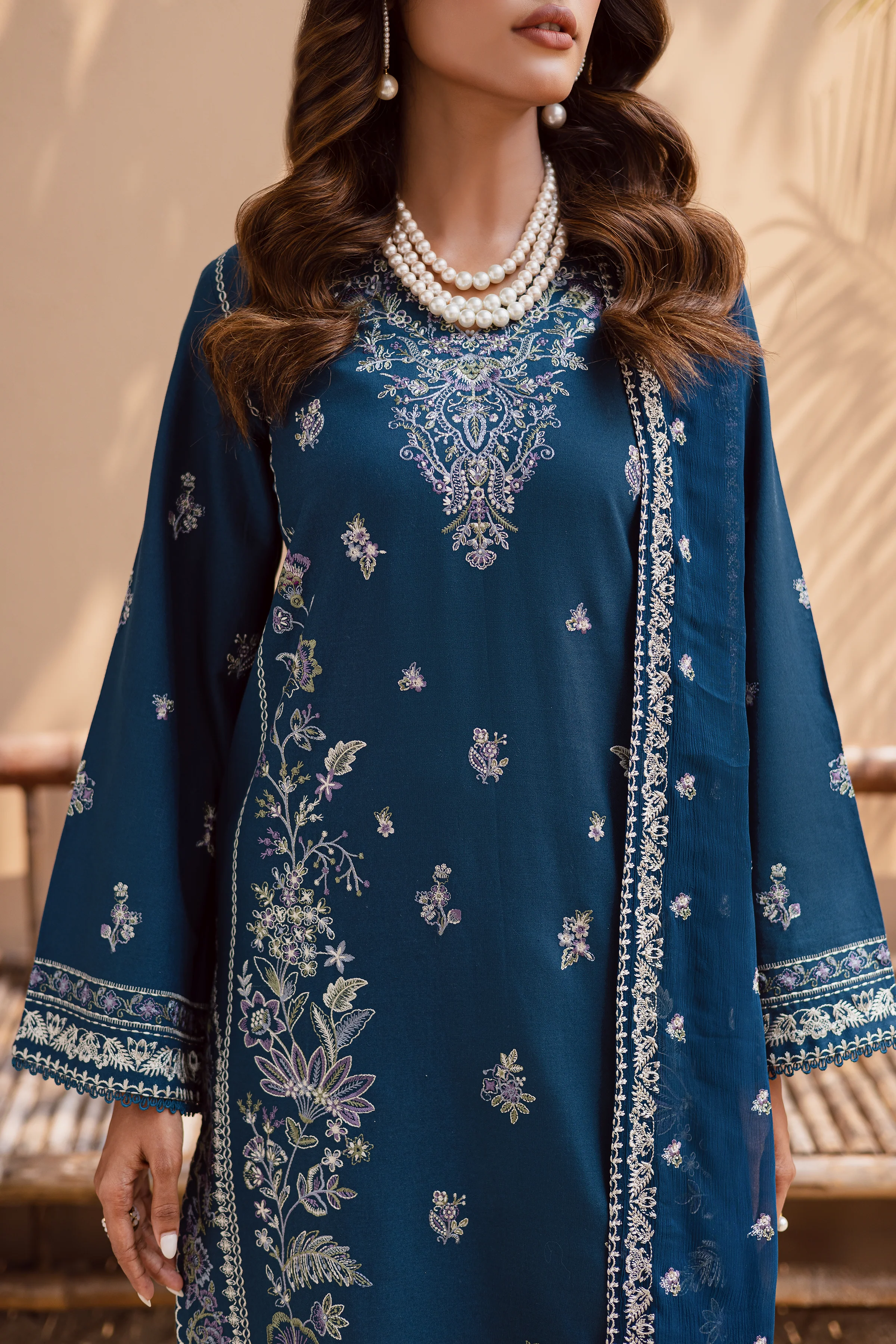 Snow flake 3Pc - Embroidered Khaddar Dress - Image 7