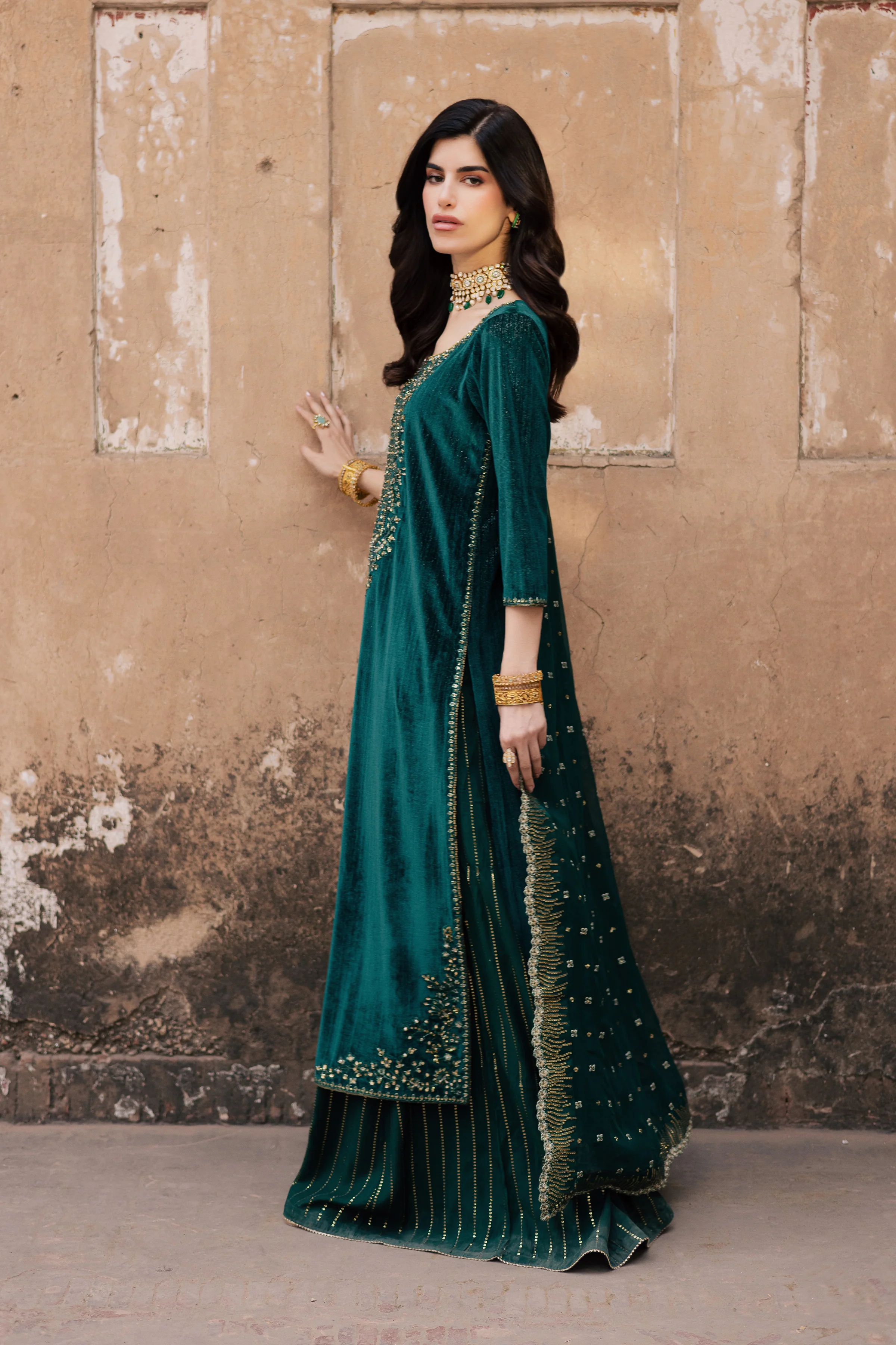 Solesta 3Pc - Velvet Formal Dress - Image 5