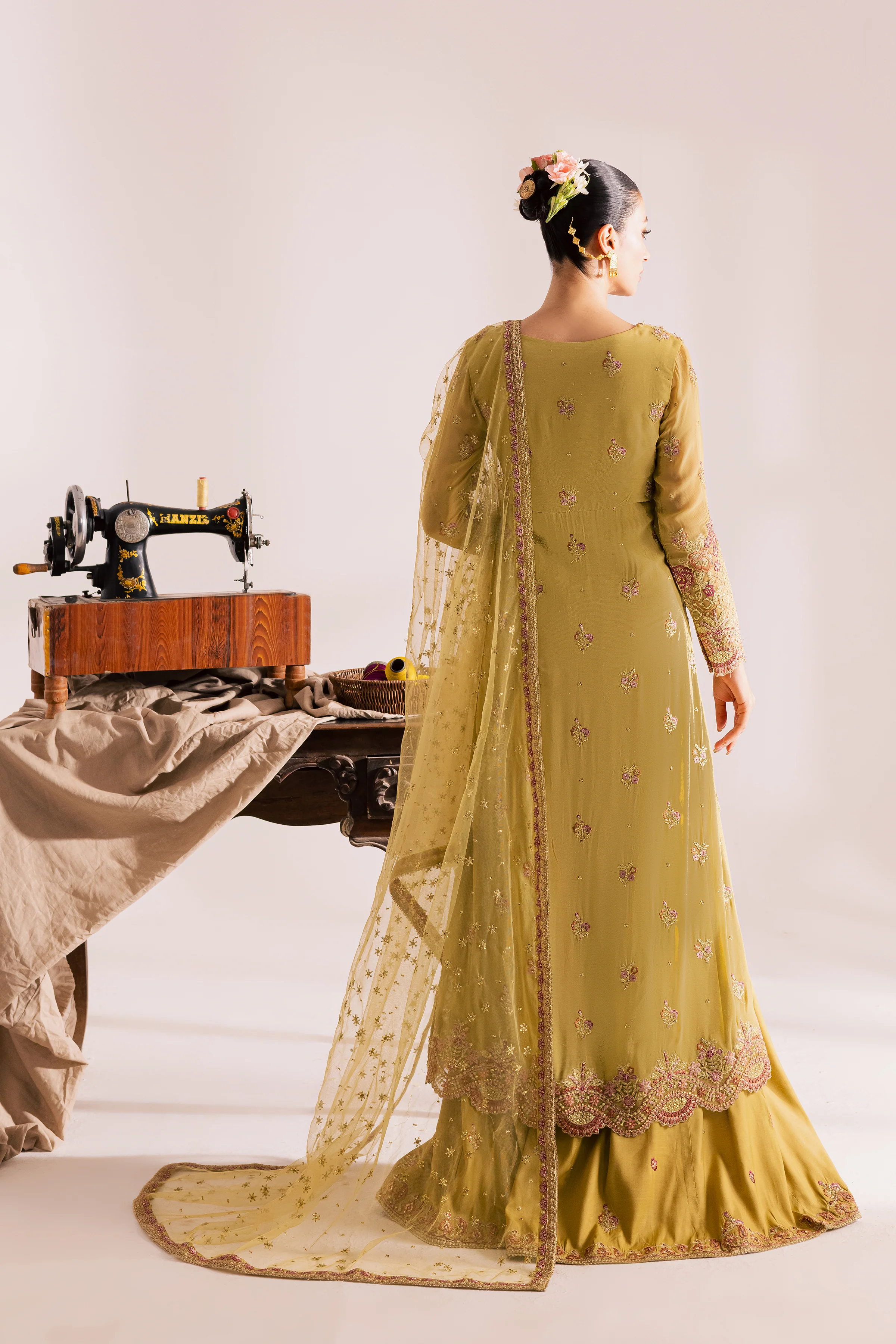 Suhaila 3Pc - Festive Luxe Pret - Image 7