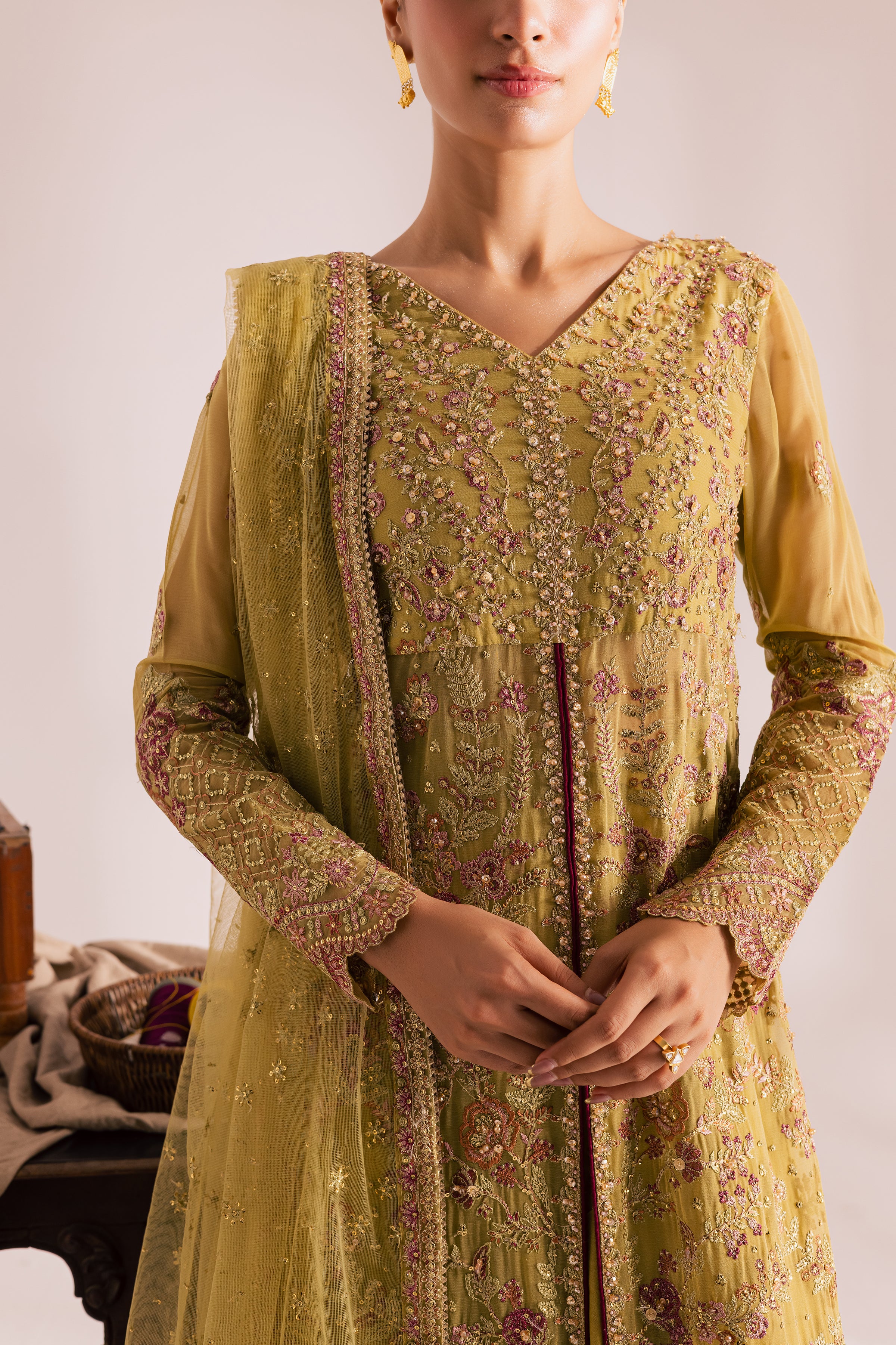 Suhaila 3Pc - Festive Luxe Pret - Image 8