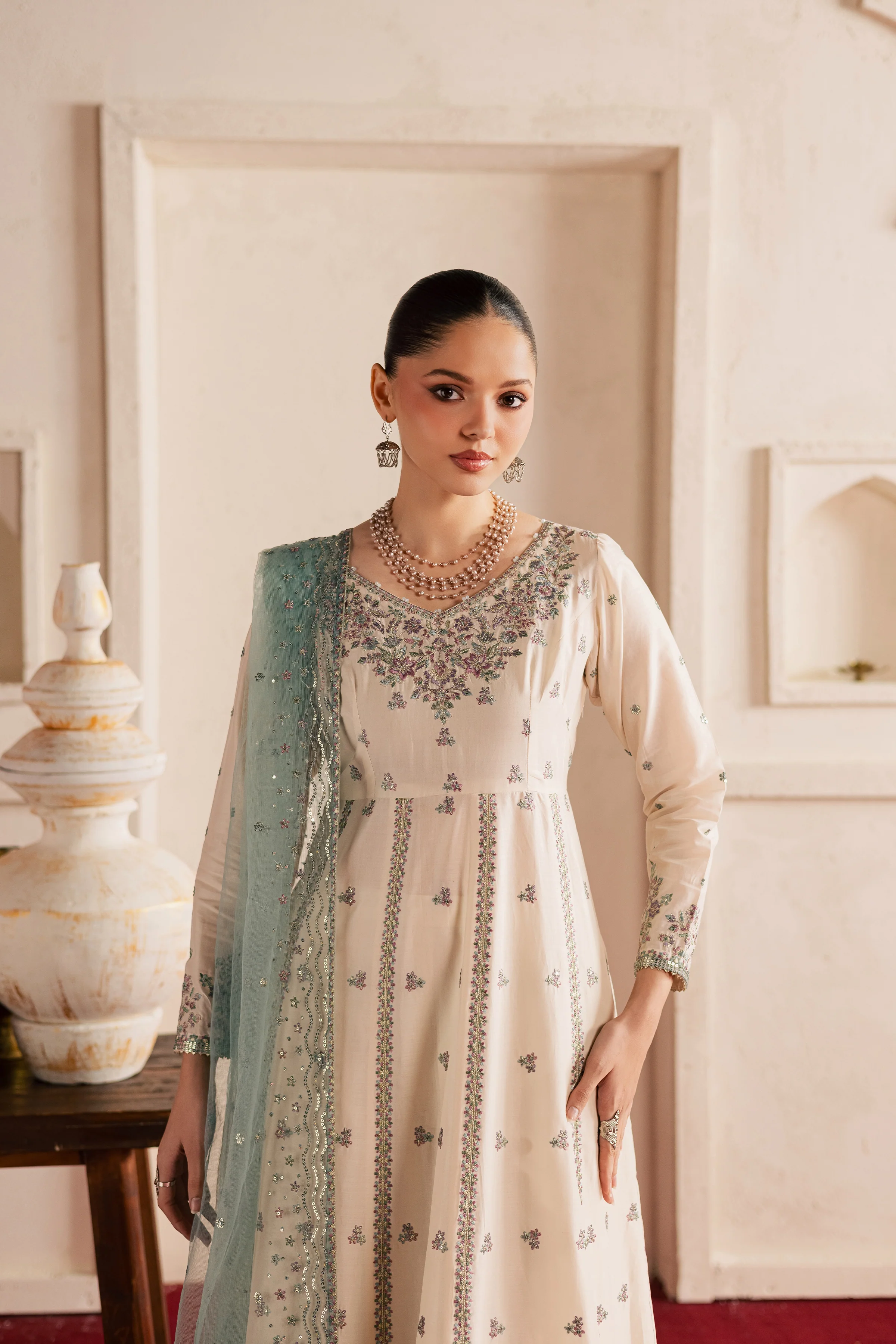 Sunehra 3Pc - Festive Embroidered Lawn - Image 4