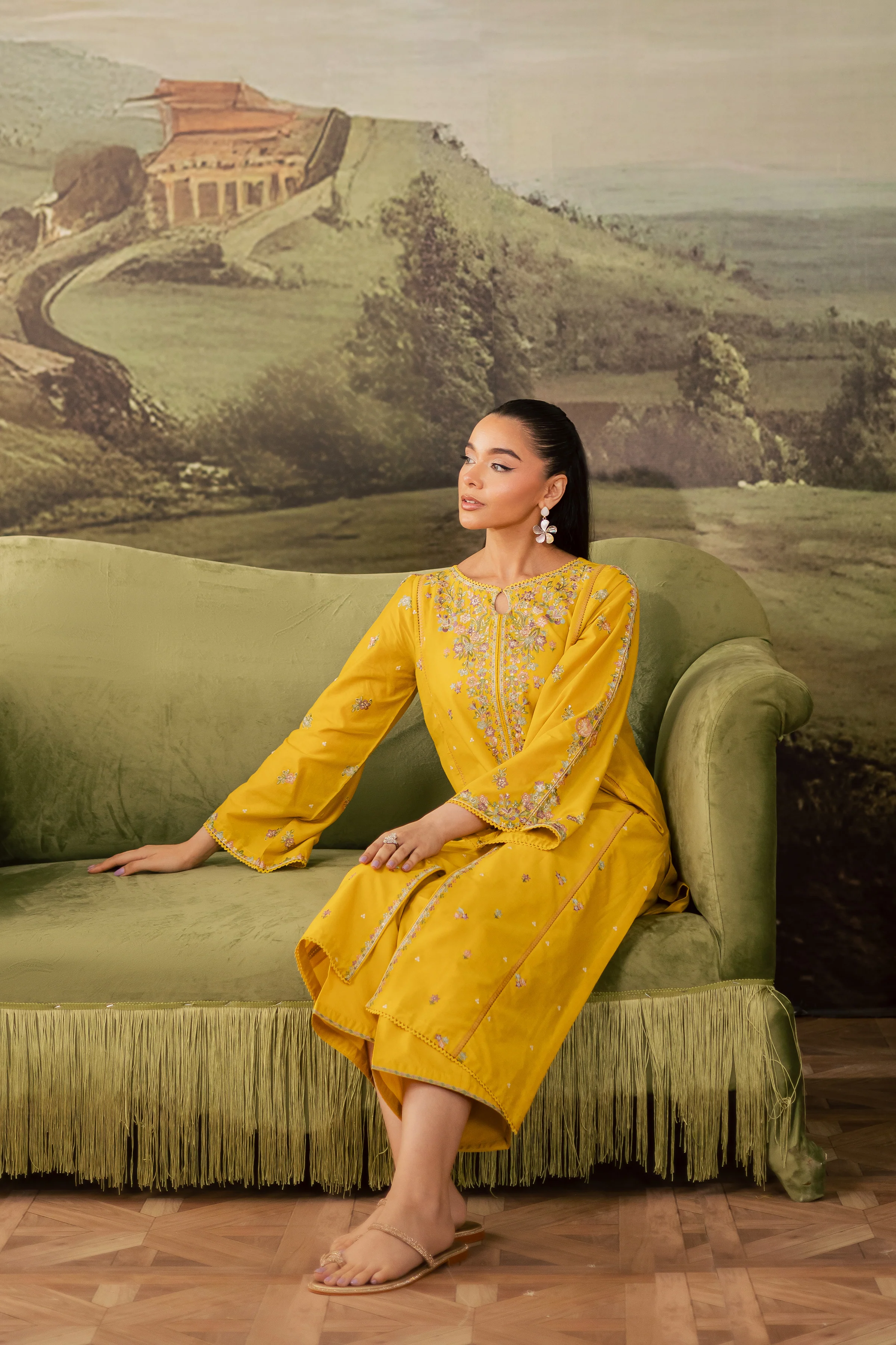 Sunmelt 2Pc - Embroidered Lawn Pret - Image 4