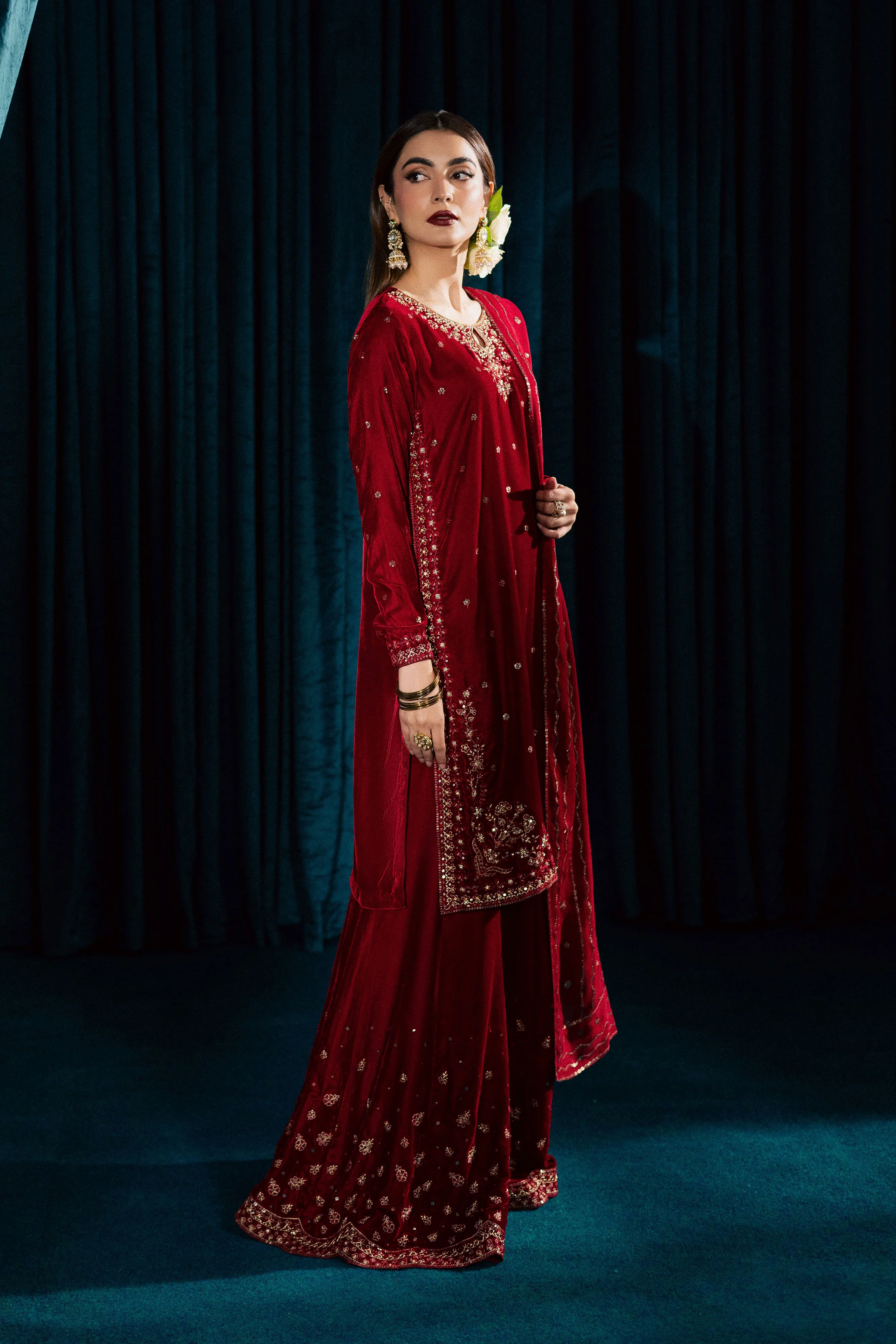 Surkh Gul 3Pc - Velvet Formal Dress - Image 4