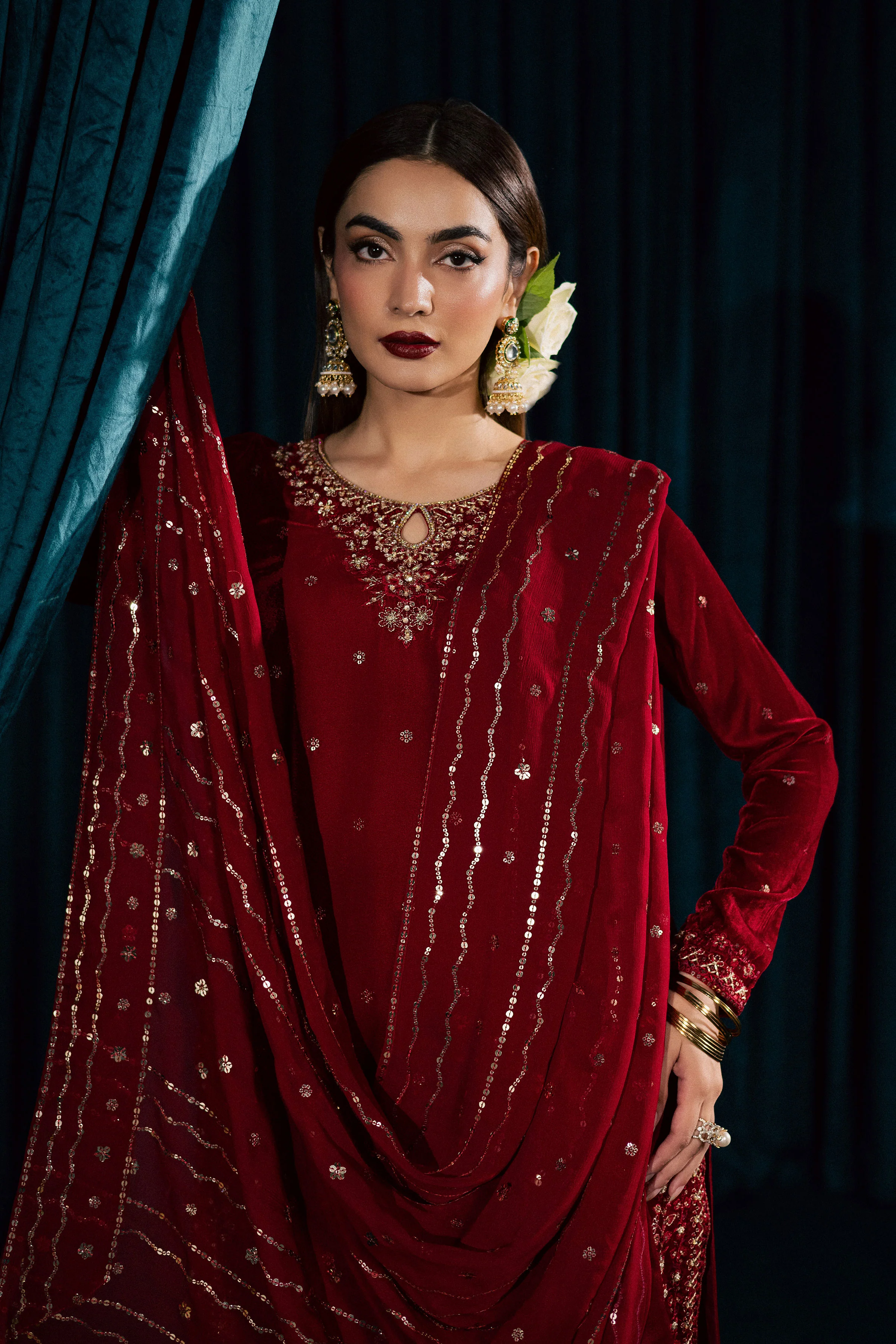 Surkh Gul 3Pc - Velvet Formal Dress - Image 5