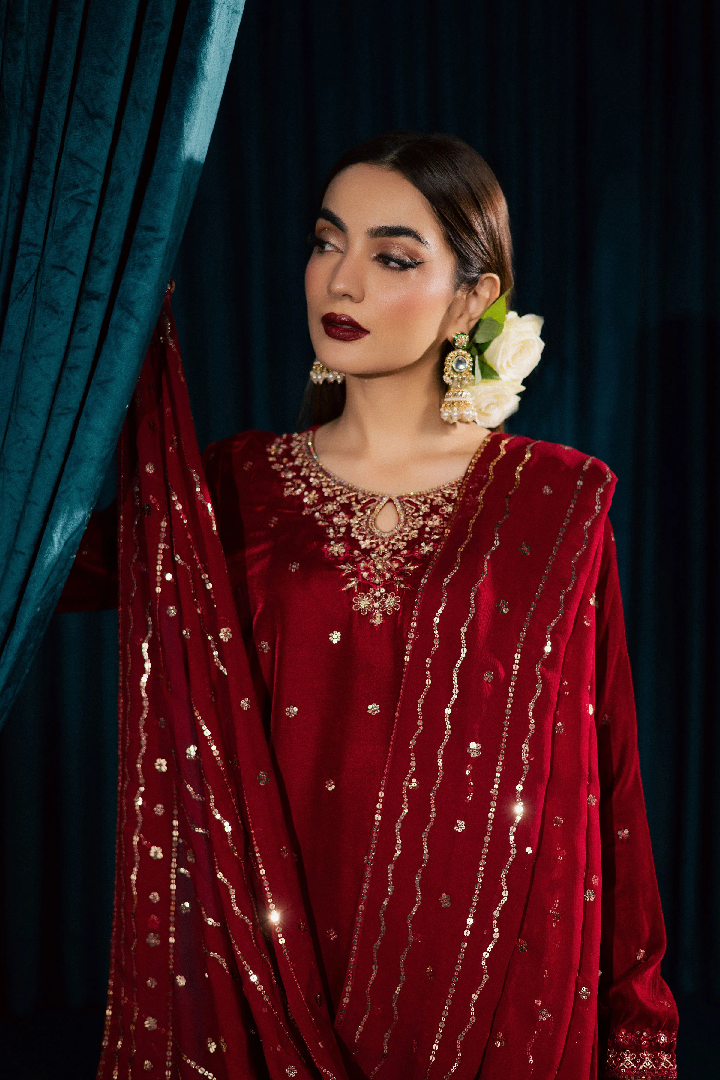 Surkh Gul 3Pc - Velvet Formal Dress - Image 6