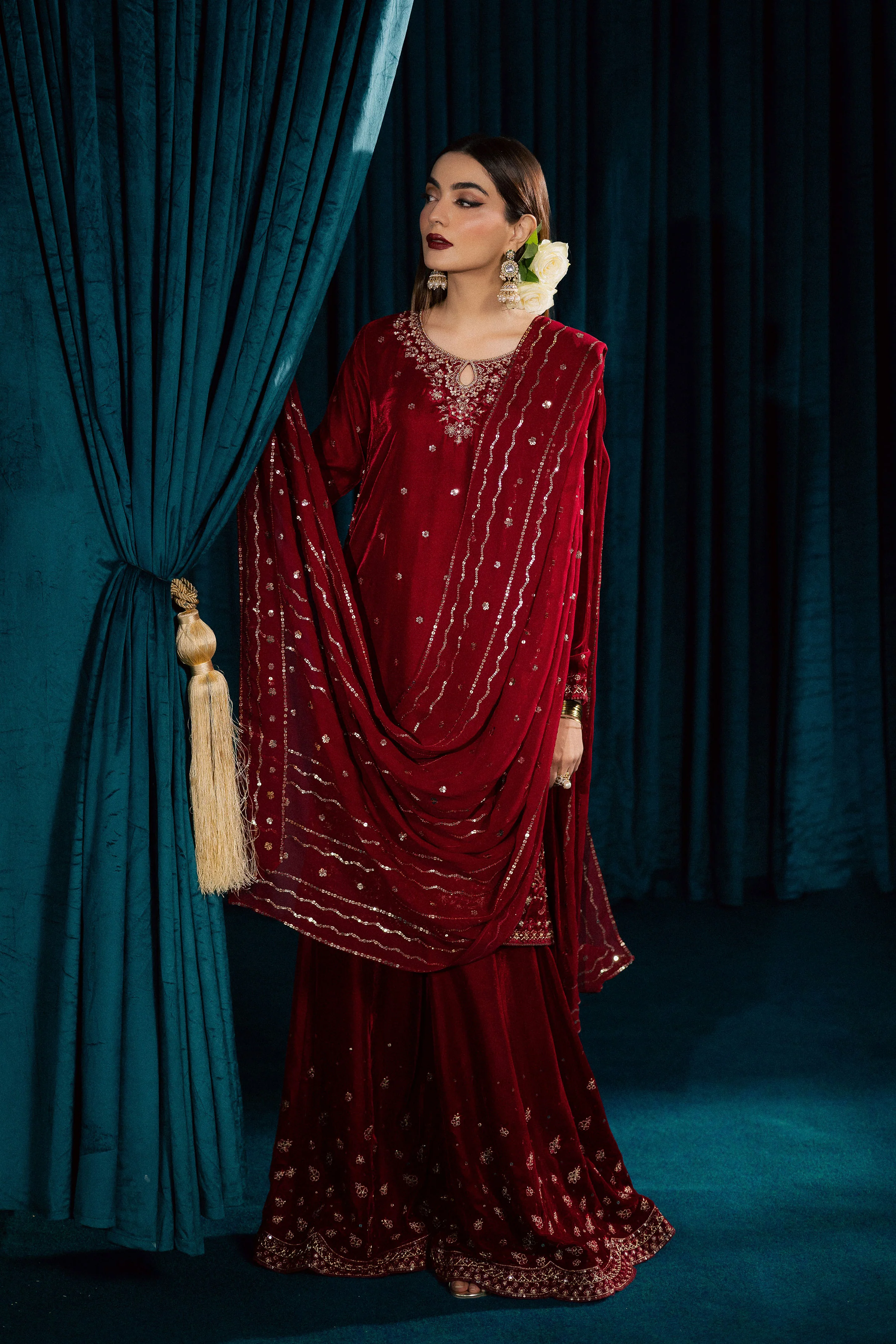 Surkh Gul 3Pc - Velvet Formal Dress - Image 7