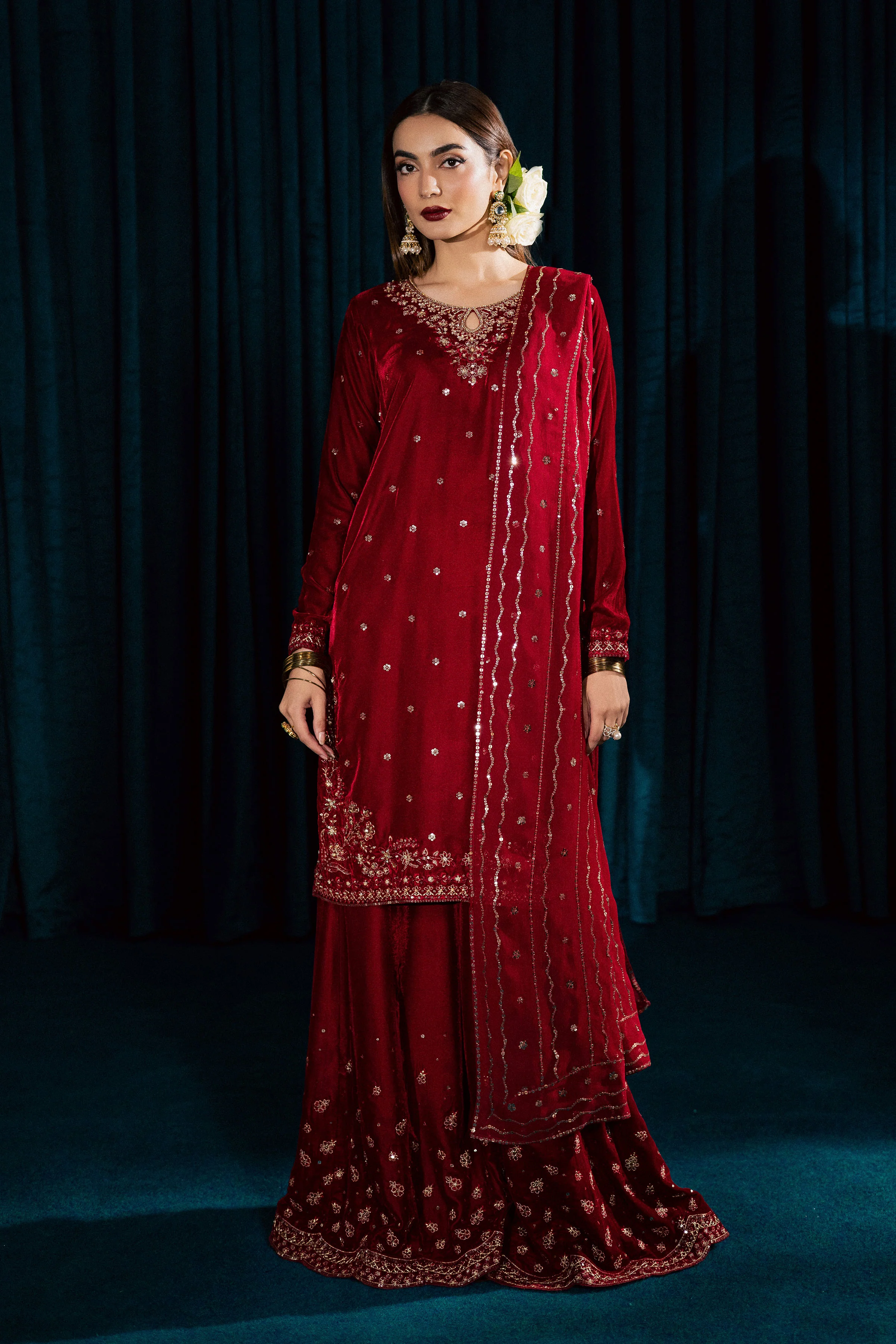 Surkh Gul 3Pc - Velvet Formal Dress - Image 8