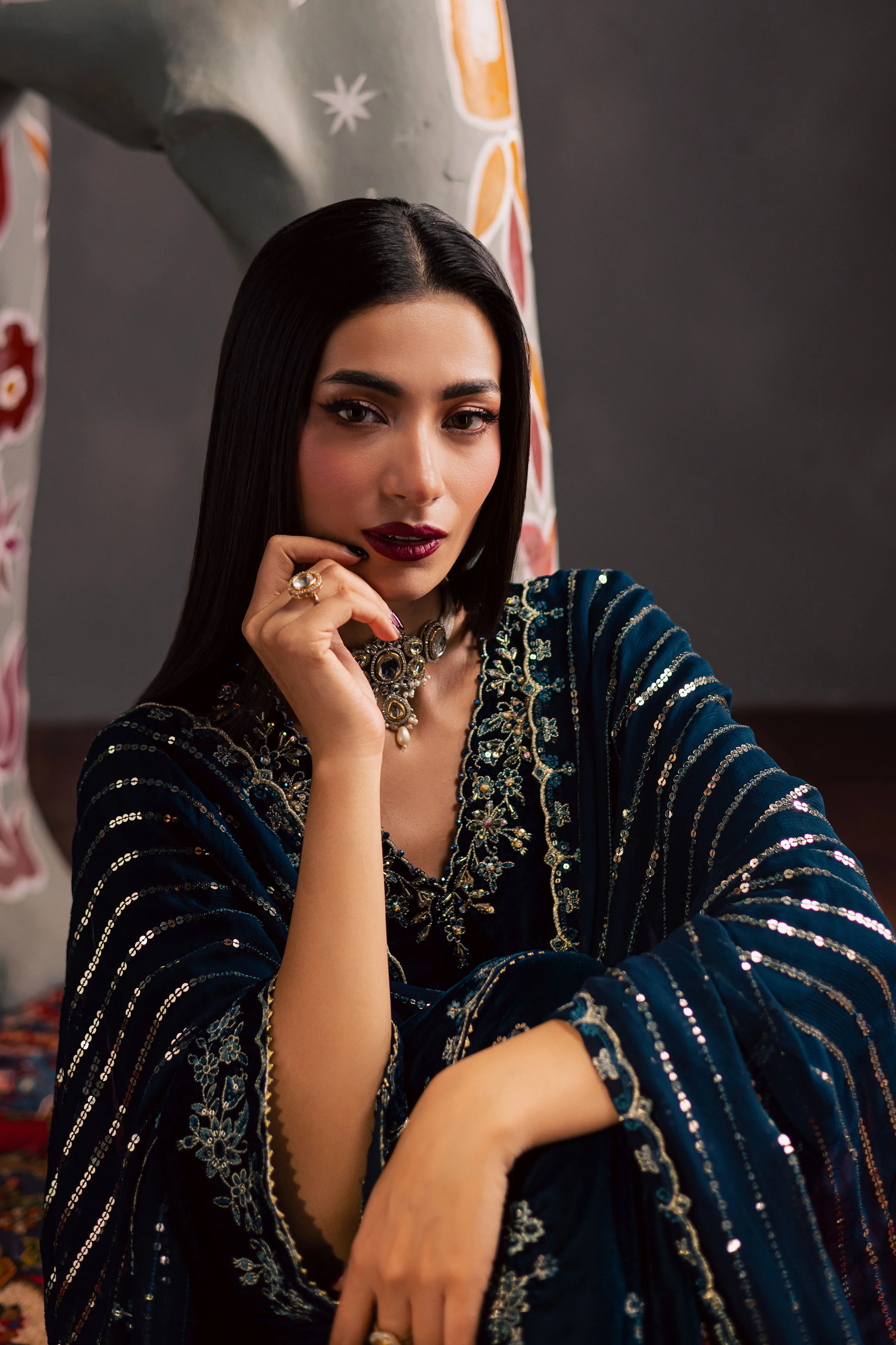 Taana Bana 3Pc - Velvet Luxe Pret - Image 3