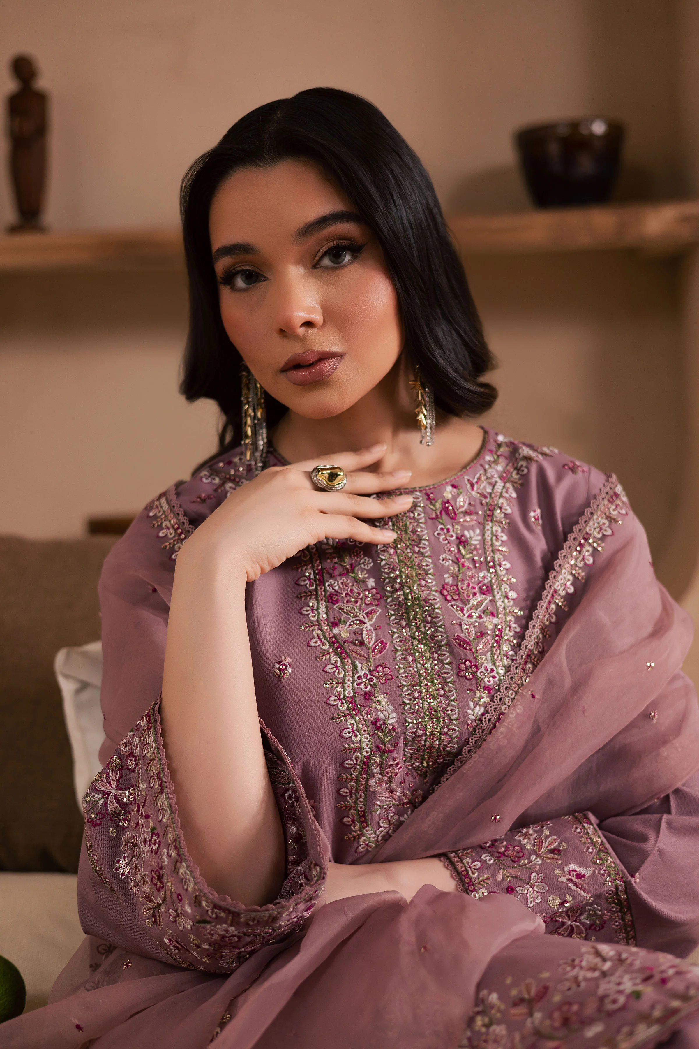 Tea Alyssa 3Pc - Embroidered Khaddar Dress - Image 3