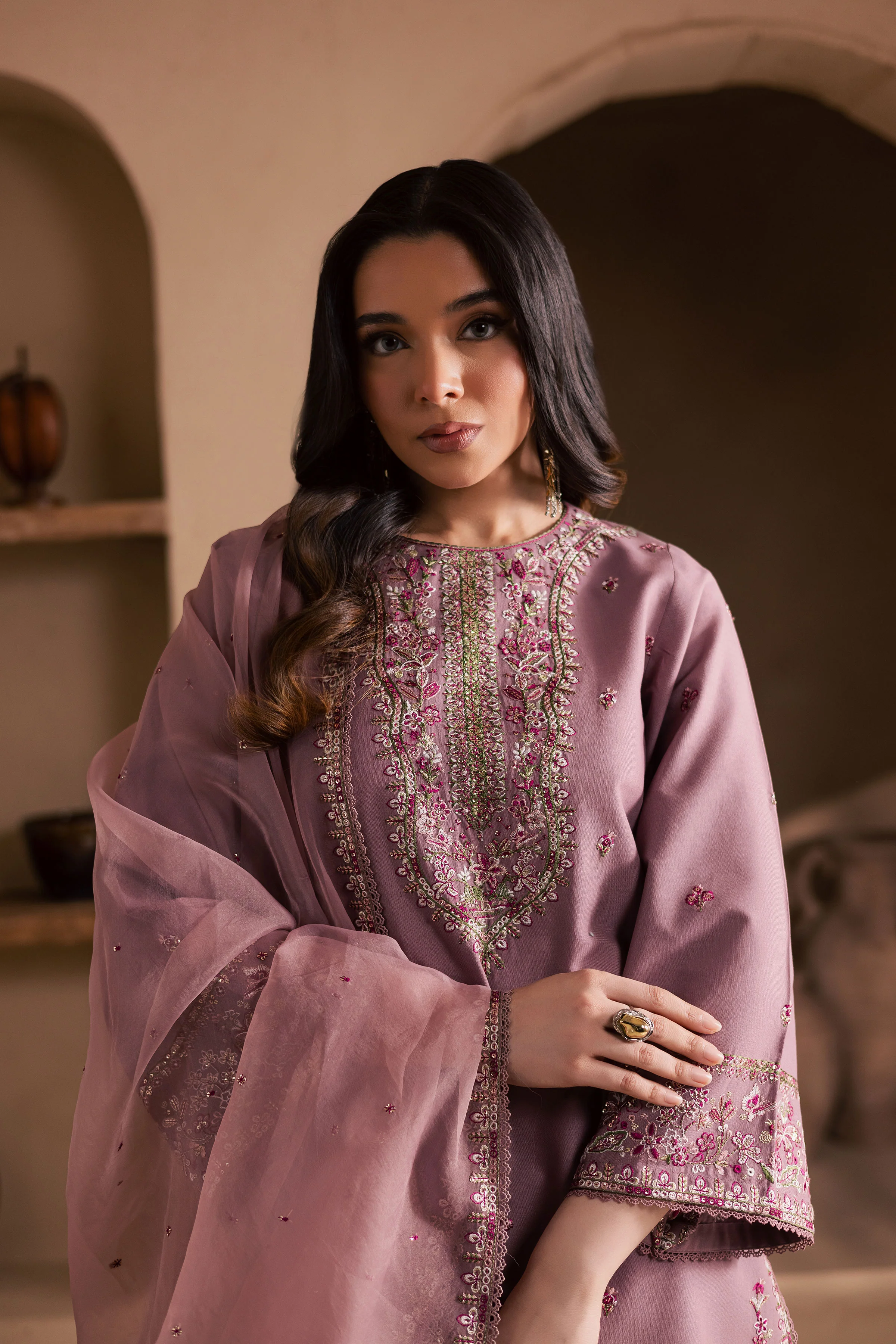 Tea Alyssa 3Pc - Embroidered Khaddar Dress - Image 5