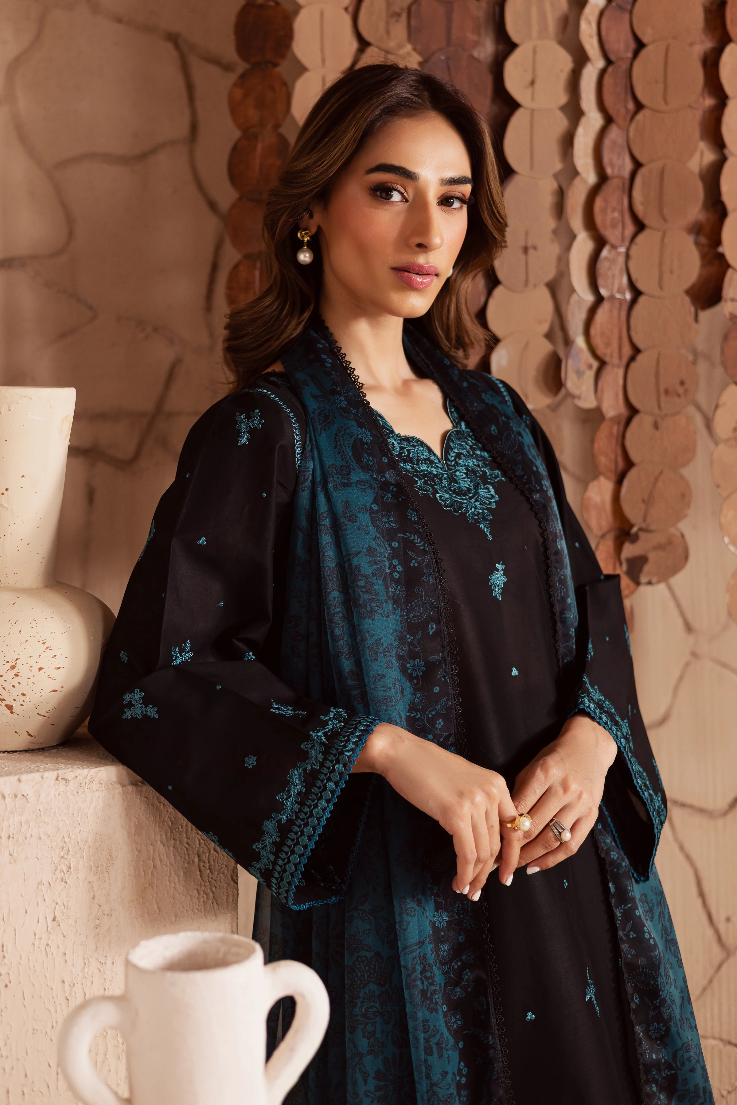 Tea light 3Pc - Embroidered Lawn Dress - Image 3