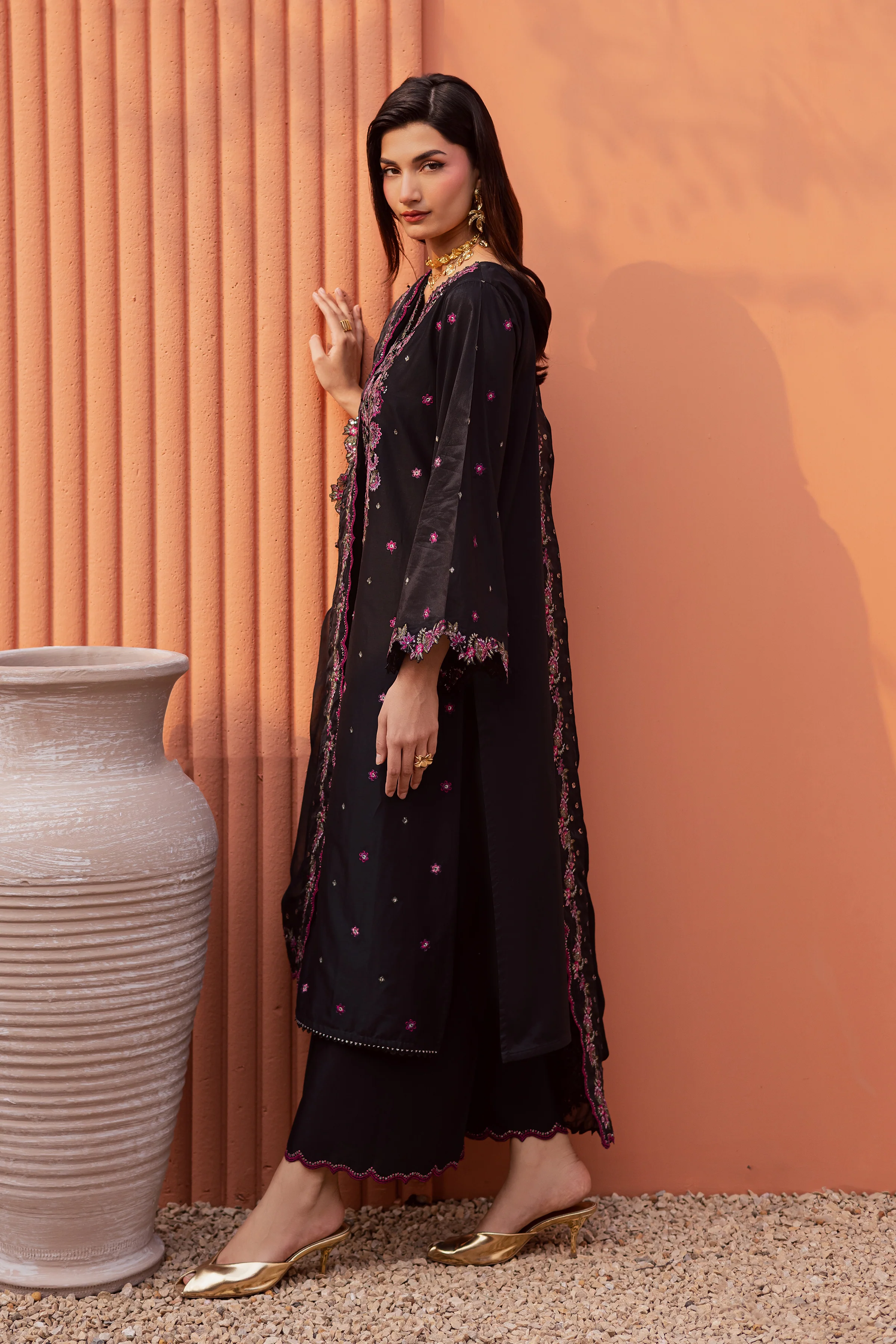 Unaiza 3Pc - Festive Embroidered Lawn - Image 4
