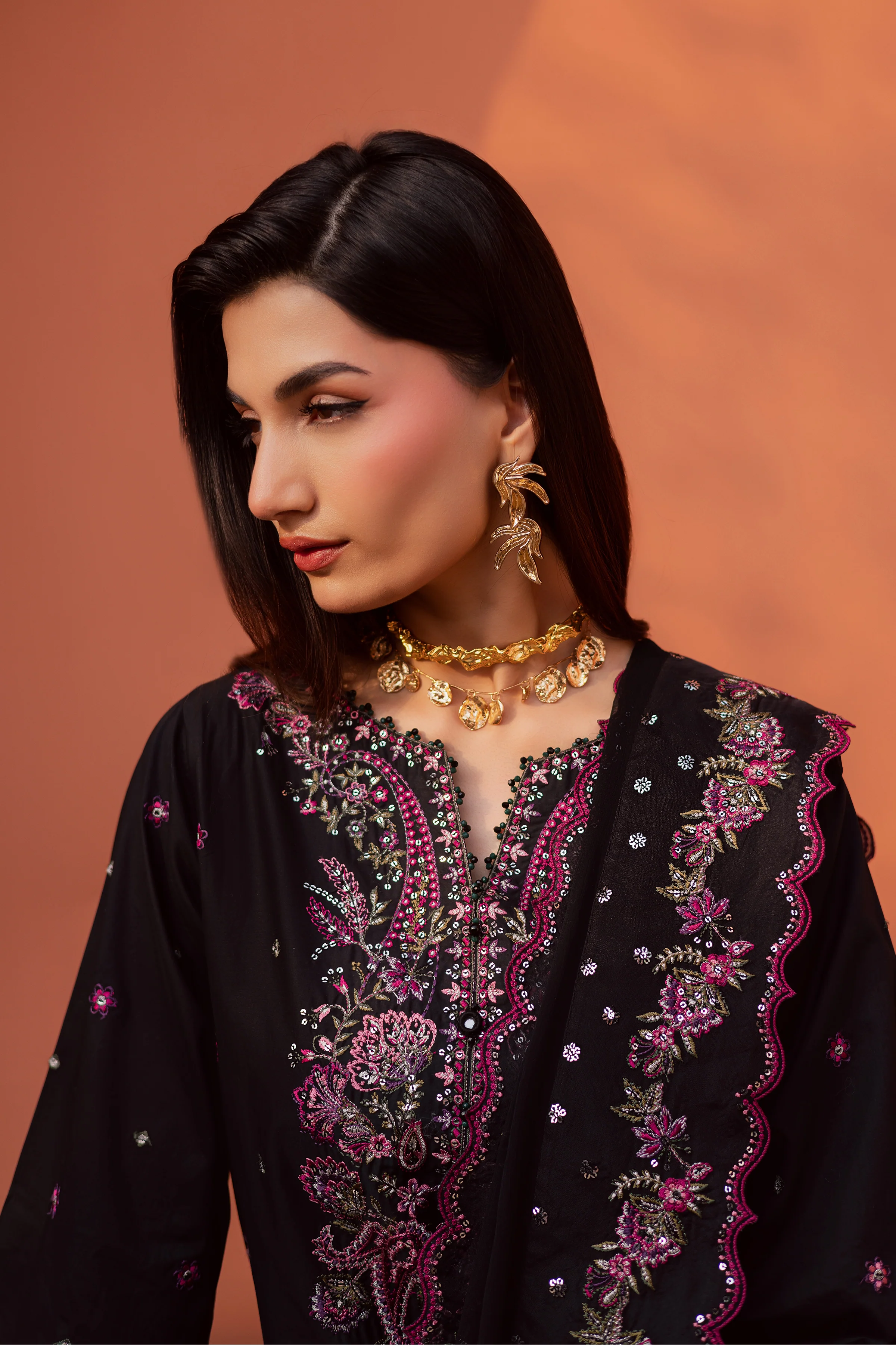 Unaiza 3Pc - Festive Embroidered Lawn - Image 6