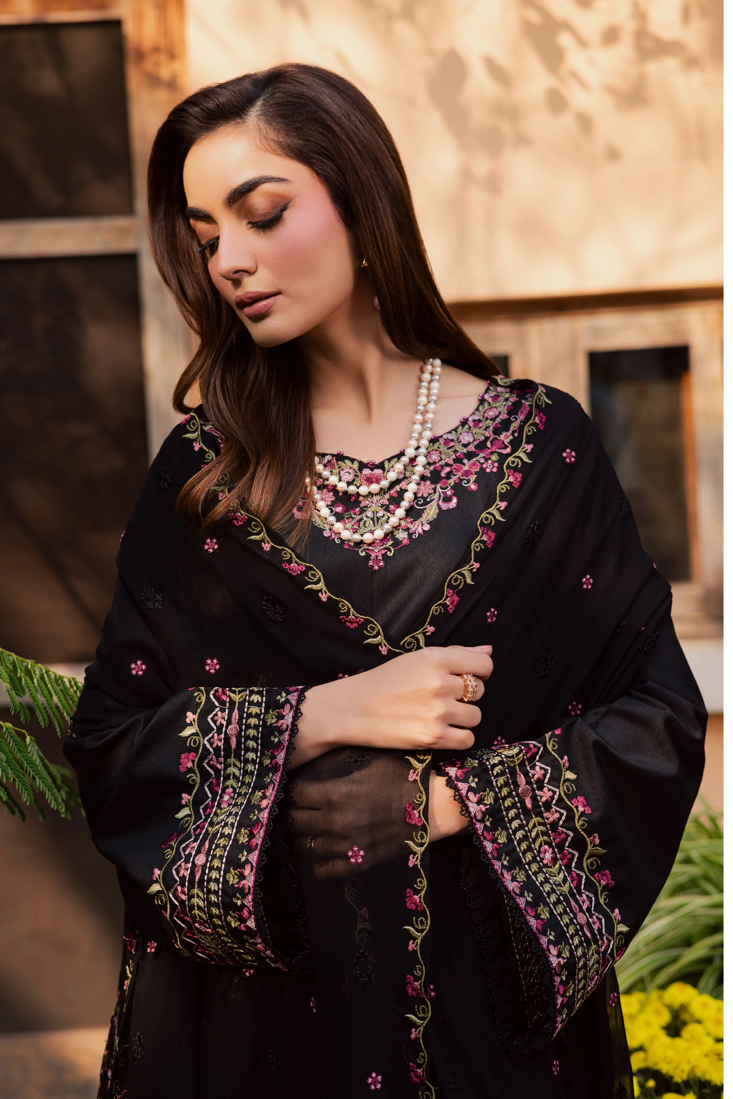 Vareha 3Pc - Embroidered Festive Pret - Image 5