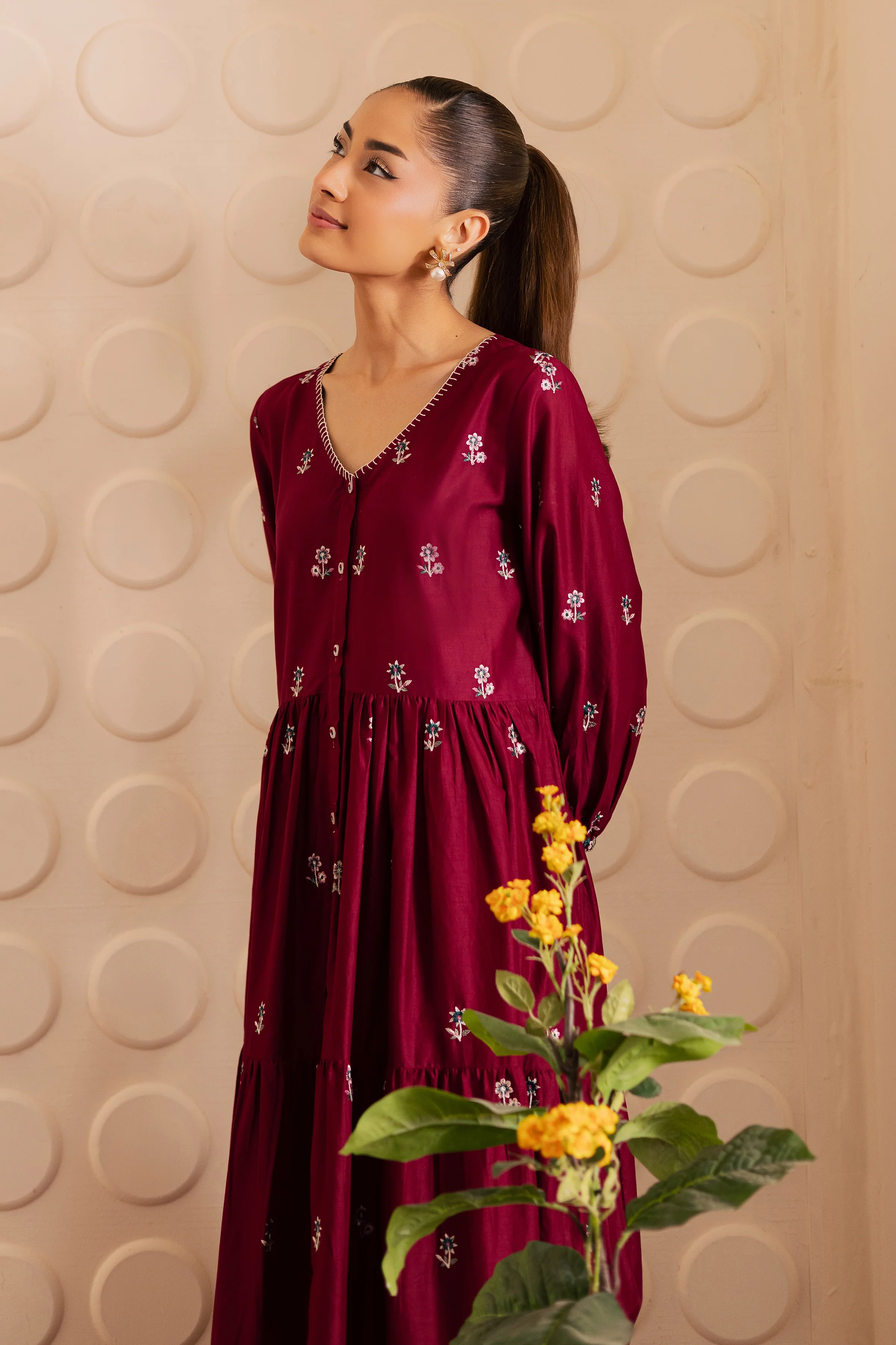 Virginia Miller 2pc - Embroidered Lawn Pret - Image 8