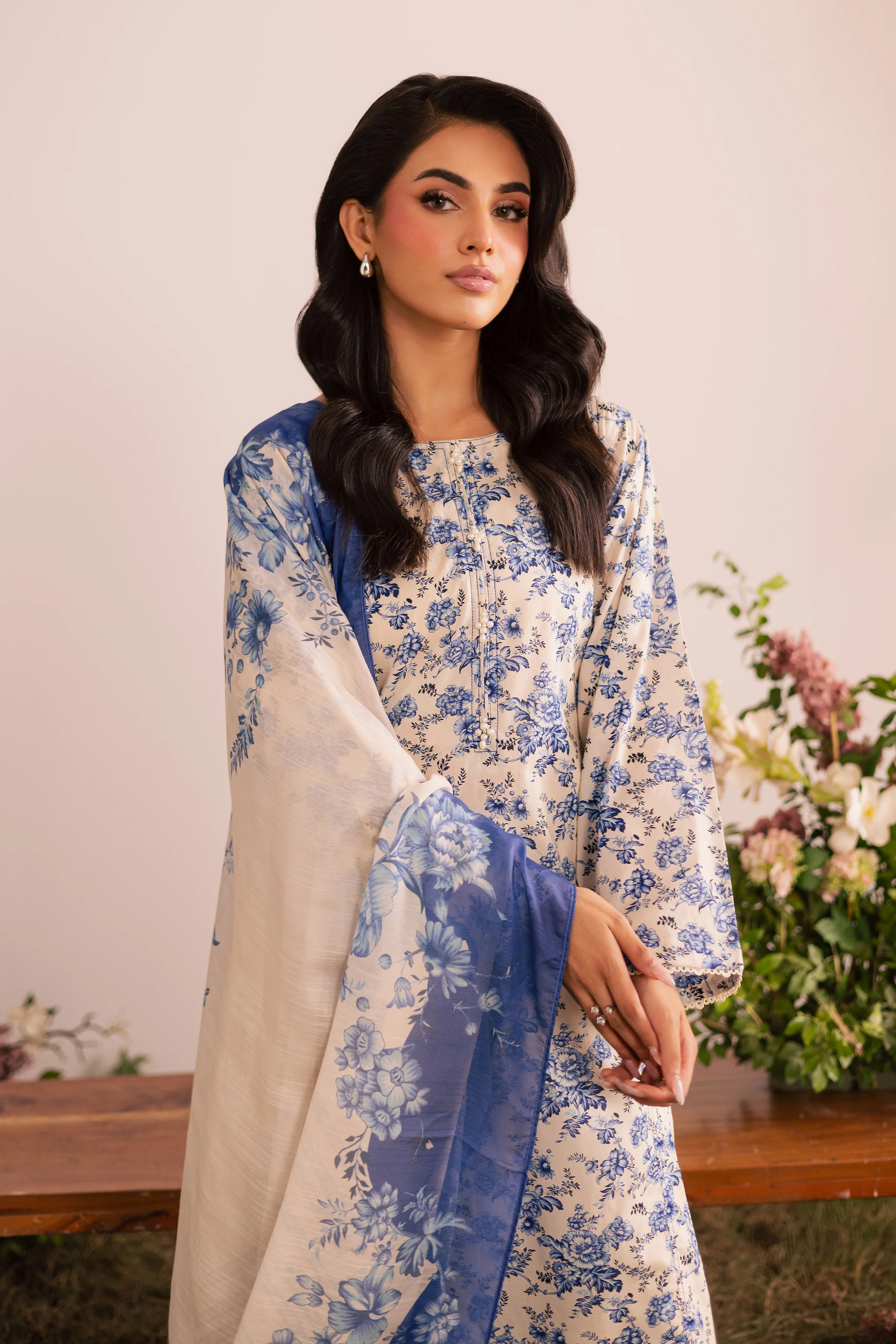 Vivi 3Pc - Printed Lawn Dress - Image 3