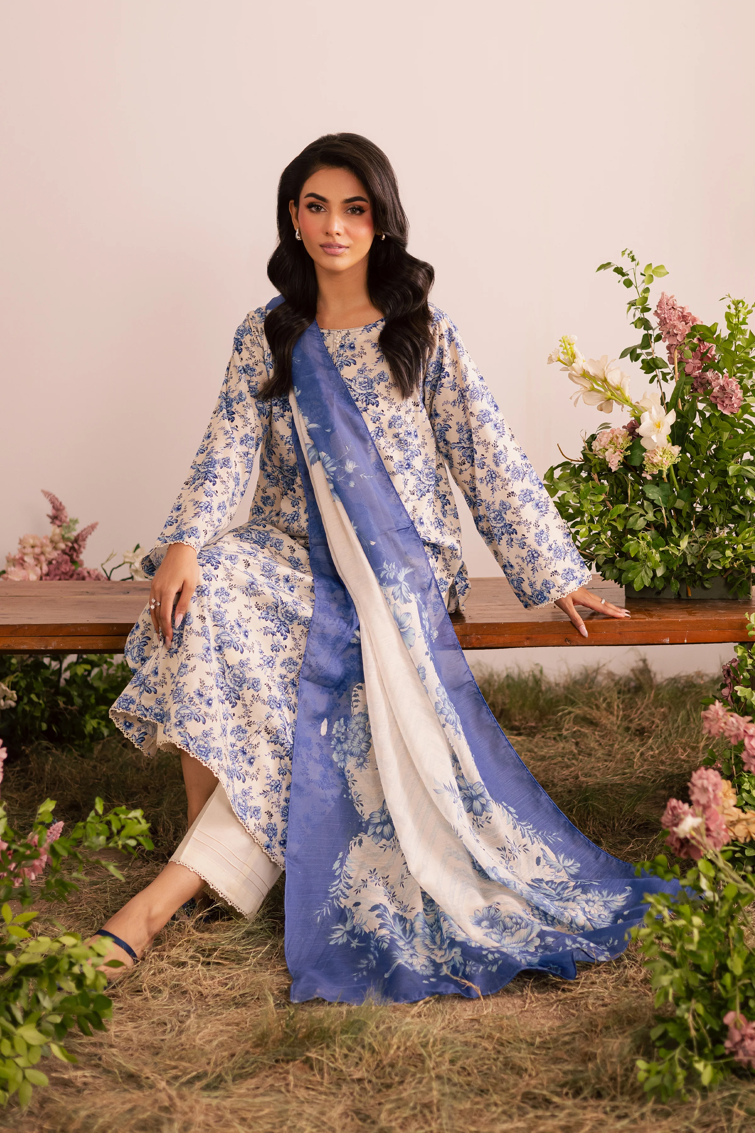 Vivi 3Pc - Printed Lawn Dress - Image 4