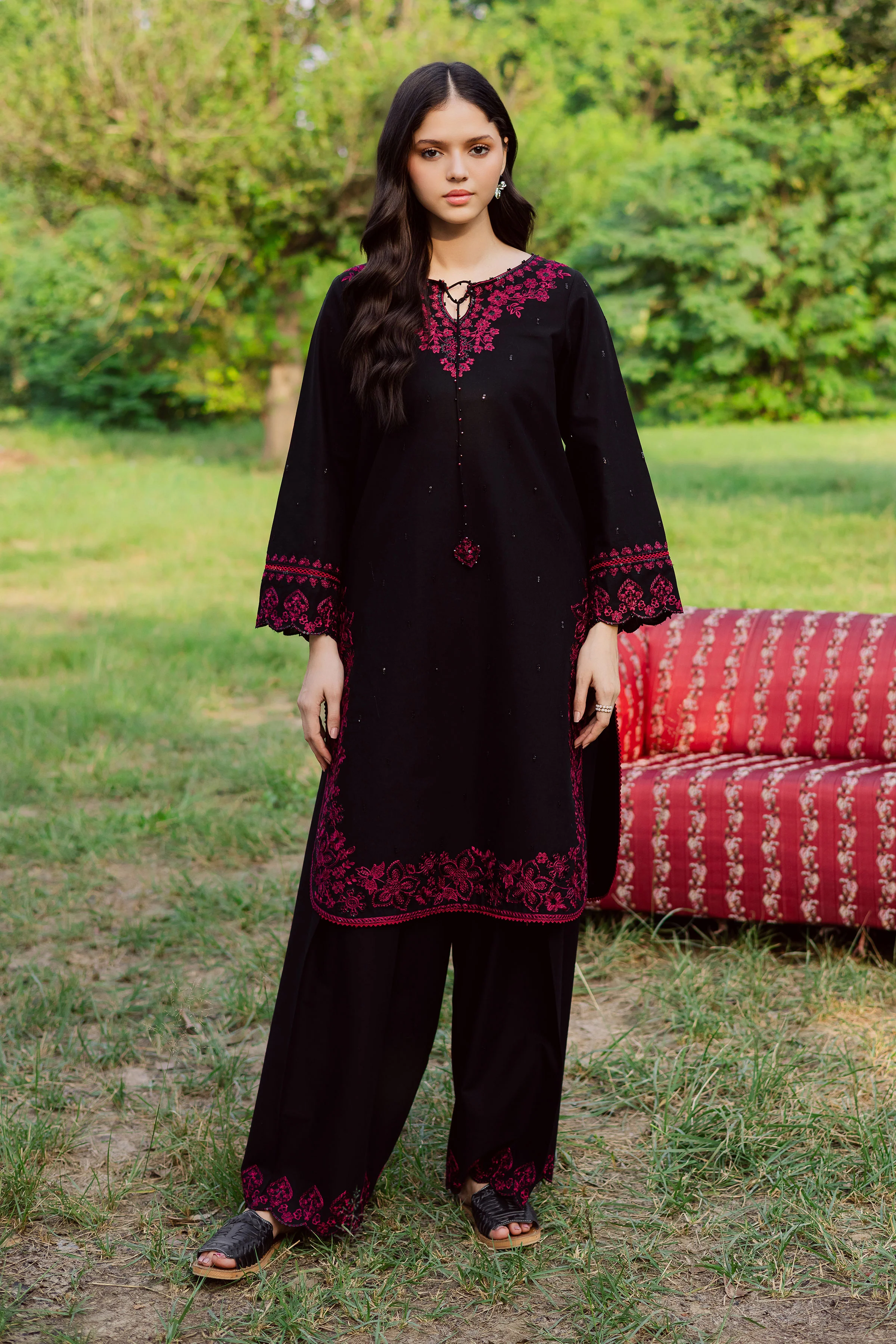 Zarish 2pc - Embroidered Khaddar Dress
